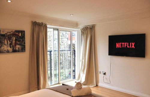 Luxury Flat close to City Centre & Docks - Foto 18
