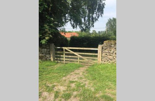 SUNNYSIDE COTTAGE HUTTON LE HOLE NORTHYORKSHIRe - Photo 20