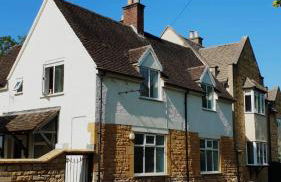 The Old Bank Beautiful Cotswold House with Huge Garden - Photo 41