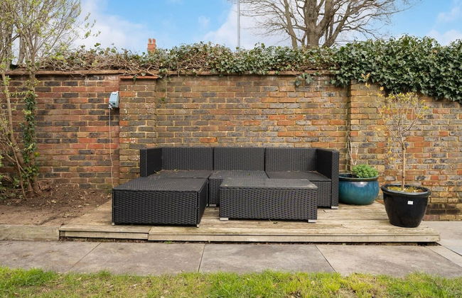 Host Stay Martlet House - Photo 12