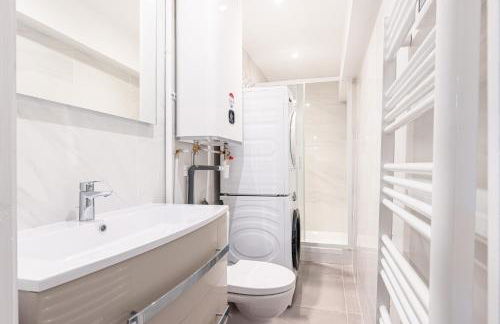 Loft Magnan - PARKING - idéal couples -BEACH -TRAM & Supermarkets - New & Confort-AC - Foto 13