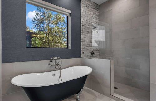 Lakeside 499 and Concierge Services - Photo 29