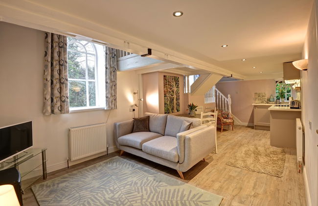 Holiday Cottages and North Star Apartment - Photo 27