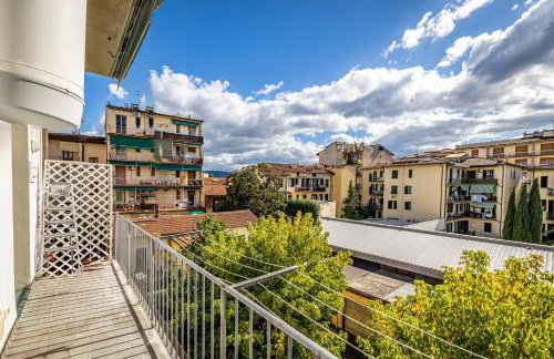 YD Bright 2-Bedroom Retreat with Elevator - Foto 26