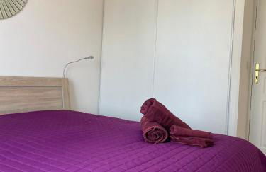 Comfy 2 min to Beach - AC - Photo 14