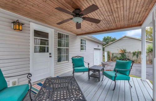 Whispering Cottage 3 BRD 2 BA Grill Fire pit - Foto 14