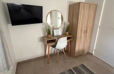 M & F HOUSE (παραλία Μαρκοπούλου Ωρωπού) - Foto 15