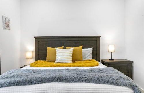 2 Million Villa Heated Pool w Luxury Spa 6BR & 6BR Waterfront by Canal - Foto 44