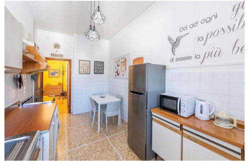 Genova Holidays House Erma - Parcheggio Privato e Wi-Fi - AC - Foto 17