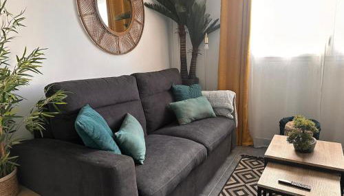 AJ - Stylish Pied-à-Terre à La Joliette - Parking - Foto 2