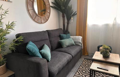 AJ - Stylish Pied-à-Terre à La Joliette - Parking - Foto 2