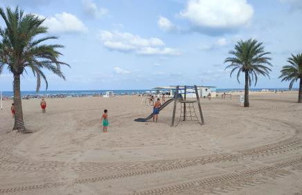 IDEAL FAMILIAS - Apartamento de 3 habitaciones completamente renovado - Foto 34