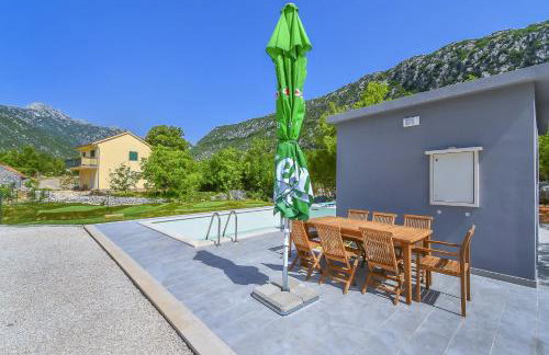 Villa Jure with Heated Pool, Sauna, Tennis Court & Mini Golf - Foto 87
