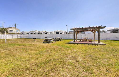 Atlantic Beach Studio with Community Pool! - Foto 16