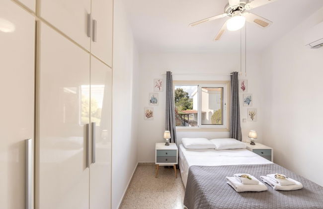 Ayia Thekla Sea Breeze Villa - Foto 19