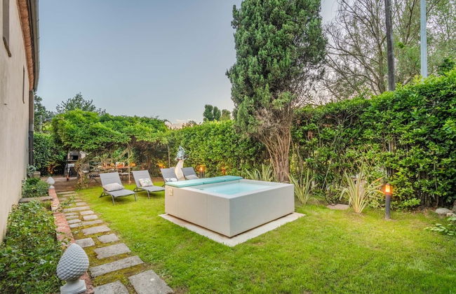 La Chiesetta an Antique Church With Pool - Photo 35