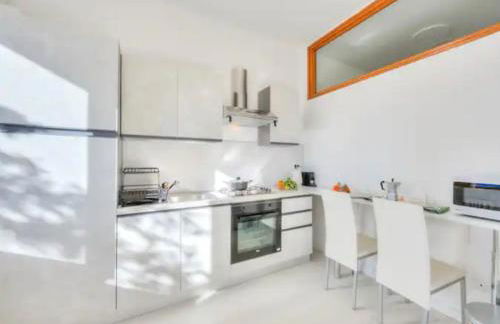 Apartment With View Lake Maggiore/Laveno Mombello - Foto 12