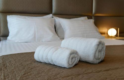 L-Suites - Photo 42