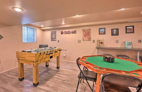Arvada Home with Deck and Game Room Near Olde Town! - Foto 3