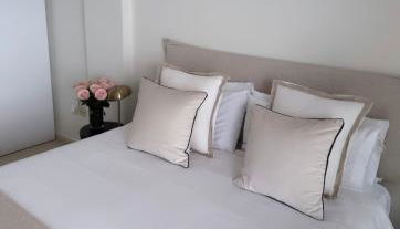 Coronado Apartment - Photo 3