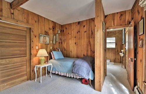 Skaneateles Lake Home Water Views and Private Beach - Photo 14