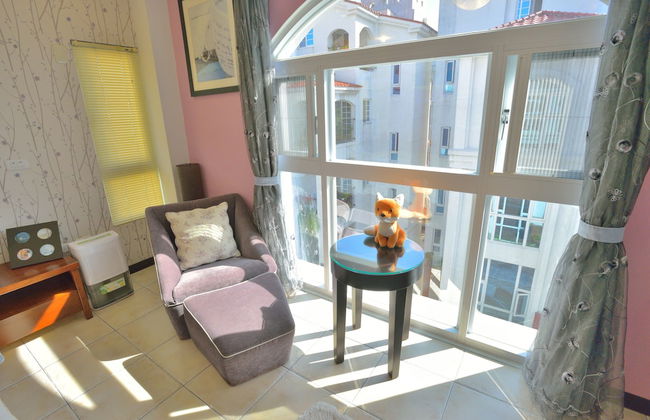 White Cotton Candy B&B - Photo 41