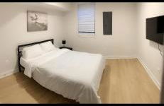 Beautiful Canton Home w/rooftop deck +Private parking - Foto 6