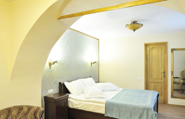 Safrano Palace - Photo 2