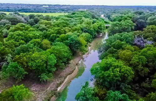 Riverfront Oasis - Foto 45