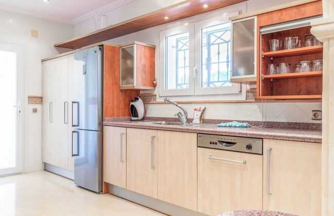 Villa Ambar Tur - Photo 8