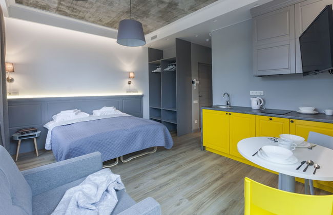 9010 Apartments - Photo 25