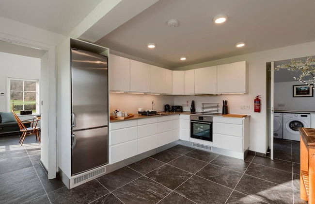 Dalveich Cottage W/hot tub & Stunning Views - Photo 11