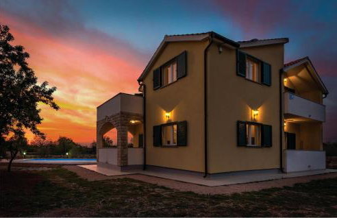 Four-Bedroom Holiday Home In Miljevci - Foto 20