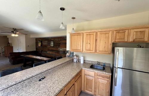 Lake It Easy - Waterfront Getaway with 7 Bedrooms - Foto 35