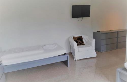 BoLA Ferienwohnung 4 Hamburg-Wandsbek 4 Betten, 2 SZ, Küche, Bad - Foto 9