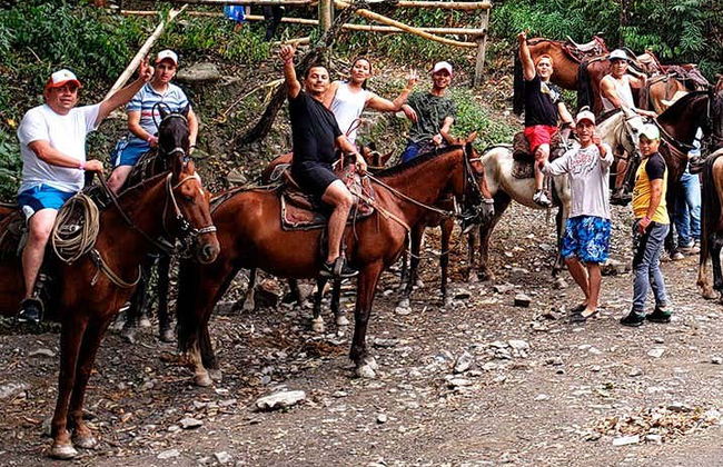 Tobia Horse Riding Tour - Photo 2
