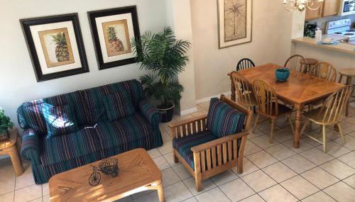 Gated Emerald island resort townhome, Overlook Pool, 3 miles to Disney, rent by owner - Foto 3