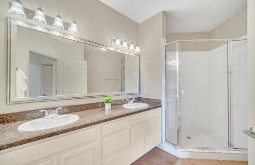 Condo w Pool, Games Room - Pet Friendly - Foto 13