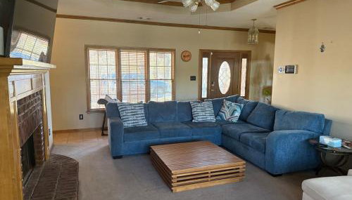 Secluded Retreat with Pool near Stone Mountain, Aquarium and Coca-Cola - Downtown - Foto 4
