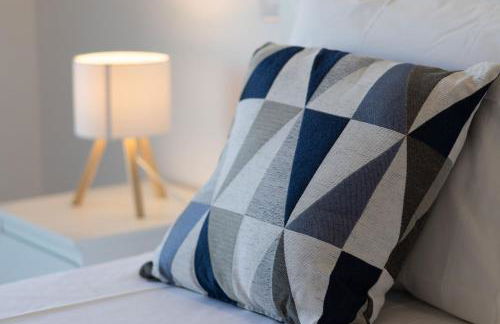 Casa Férias com Piscina Aquecida e Suítes Privadas - Foto 35