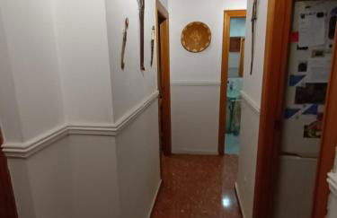 Alquilo habitación 24 euros por noche Super Top - Foto 3