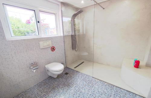 Thimari Sports & Spa with private pool and jacuzzi - Foto 24