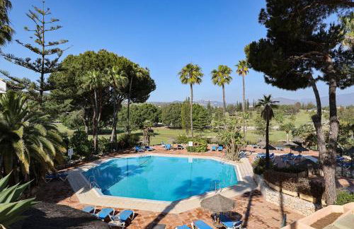 053 - Two Bed Mijas Golf Apartment in popular Matchroom Golf Club - Photo 1