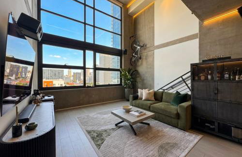 Penthouse Industrial Loft & Parking Little Italy - Foto 1