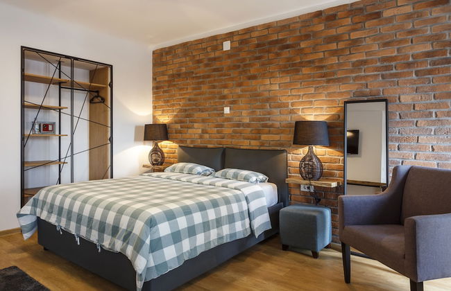 Central Rijeka Hotel Apartments - Photo 6