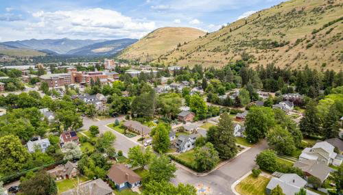 U-District Charmer - blocks from the University - Foto 2