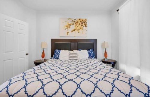 Detroit 3BR in Mexicantown | Sleeps 7 + WiFi - Foto 6