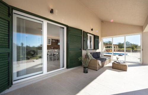 Villa Oliveto with pool - Photo 30