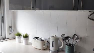 2BR Estoril Apartment - Near Estoril Beach & Cascais - Sleeps 4 - Foto 4, toaster