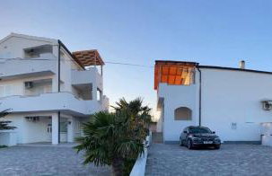 Apartmani Lovrenčić - Foto 49